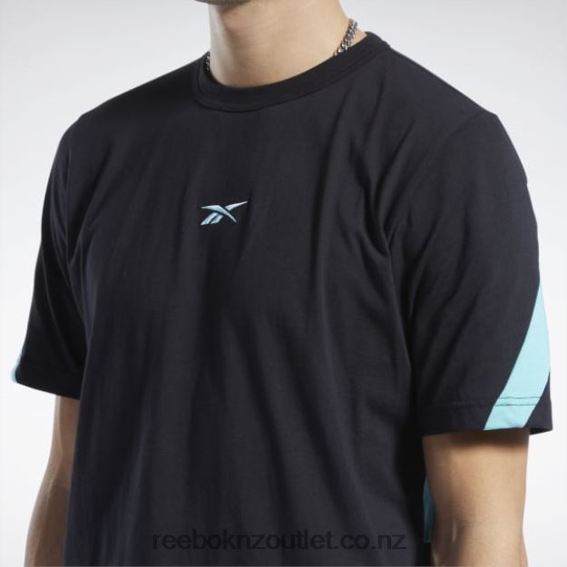Black 2B4626355 Classics Brand Proud T-Shirt Reebok