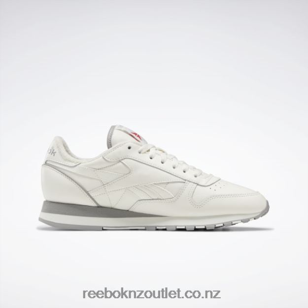 Chalk/Vector Red 2B4626767 Classic Leather 1983 Vintage Shoes Reebok