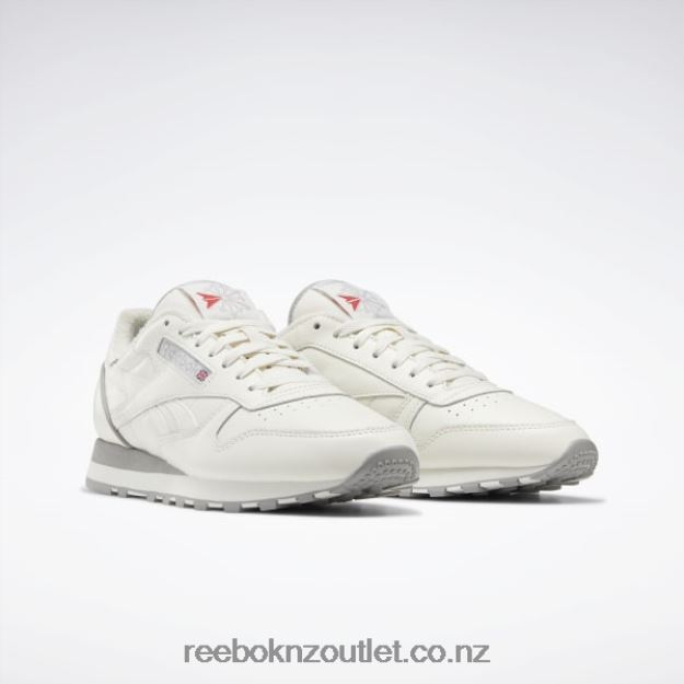 Chalk/Vector Red 2B4626767 Classic Leather 1983 Vintage Shoes Reebok