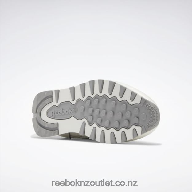 Chalk/Vector Red 2B4626767 Classic Leather 1983 Vintage Shoes Reebok