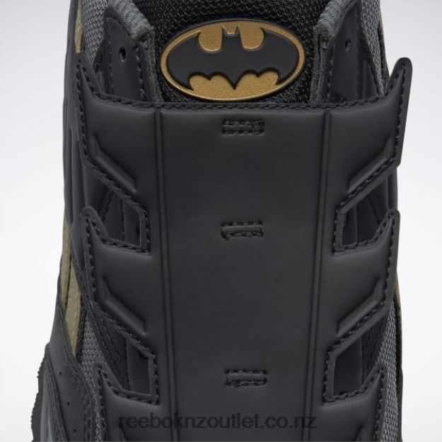 Core Black/Alloy/Matte Gold 2B4626194 DC LX 2200 Shoes Reebok