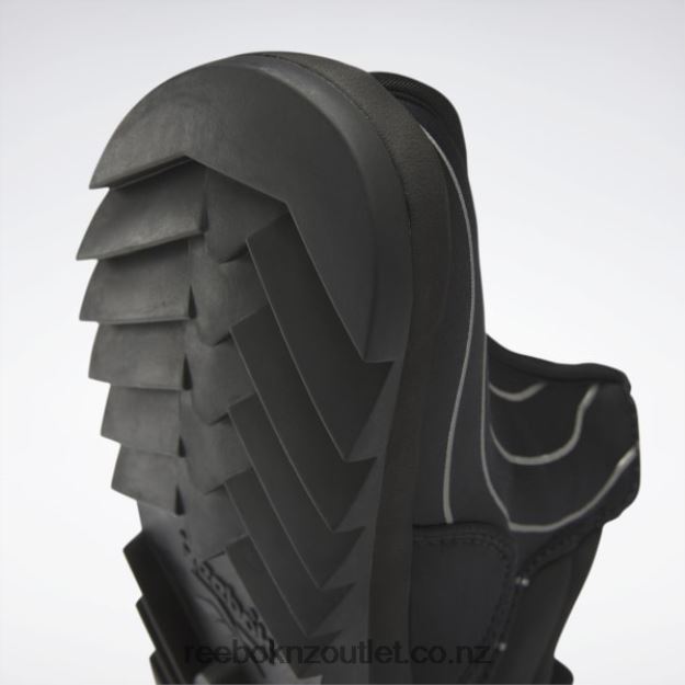 Core Black/Silver Met. 2B4626330 Beatnik Shoes Reebok