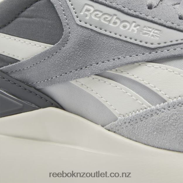 Pure Grey 4/Chalk/Cold Grey 6 2B4626133 Classic Leather Legacy AZ Shoes Reebok