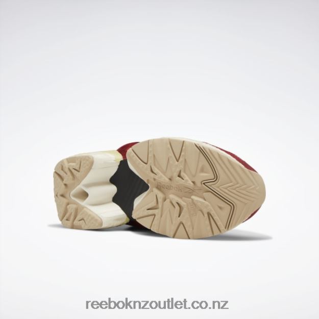 Rich Magma/Sulfur Dust S18-R/Core Black 2B4626253 Street Fighter Instapump Fury 95 Shoes Reebok