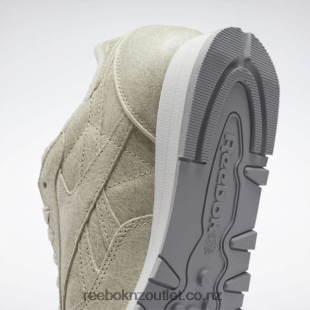 Sandtrap/Ftwr White/Cold Grey 2 2B4626536 Eames Classic Leather Shoes Reebok