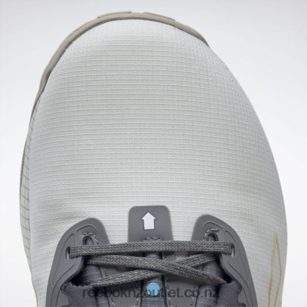 Alabaster/Foggy Grey/Parchment 2B462654 Street Fighter Nano X2 Shoes Reebok