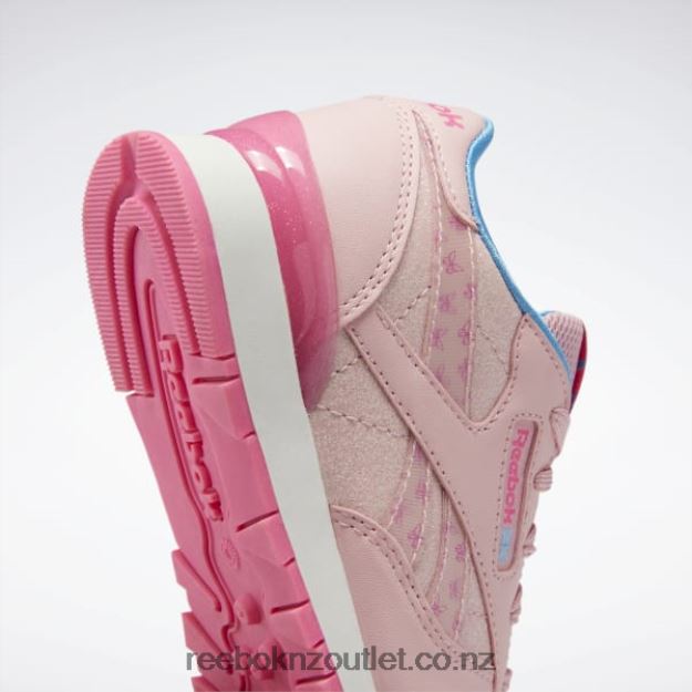 Pink Glow/Atomic Pink 2B46261451 Classic Leather Step \'n\' Flash Shoes - Preschool Reebok Kids