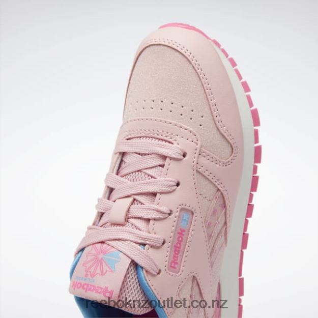 Pink Glow/Atomic Pink 2B46261451 Classic Leather Step \'n\' Flash Shoes - Preschool Reebok Kids