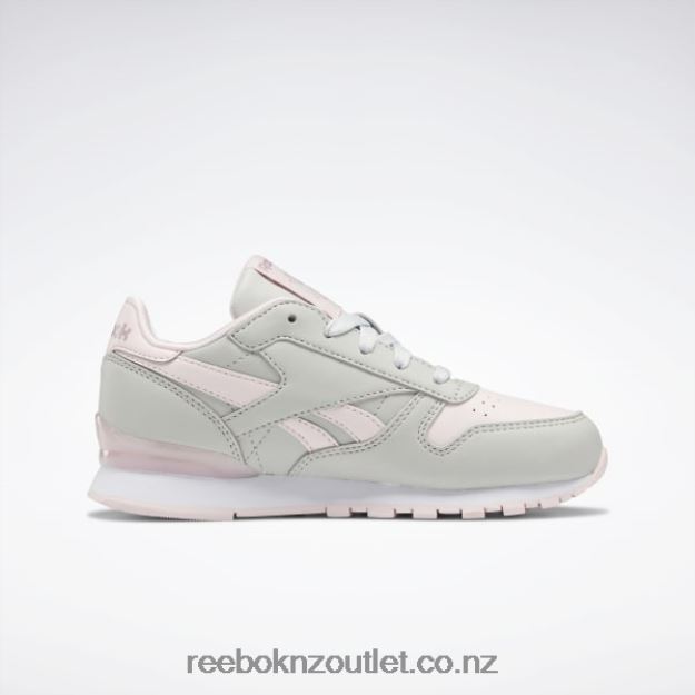 Pure Grey 2/Porcelain Pink 2B46261409 Classic Leather Step \'n\' Flash Shoes - Preschool Reebok Kids