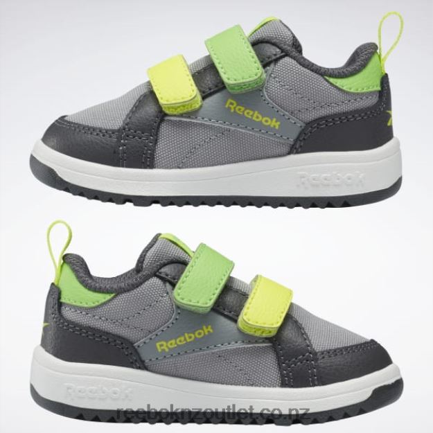 Pure Grey 4/Pure Grey 7/Solar Acid Yellow 2B46261386 Weebok Clasp Low Shoes - Toddler Reebok Kids