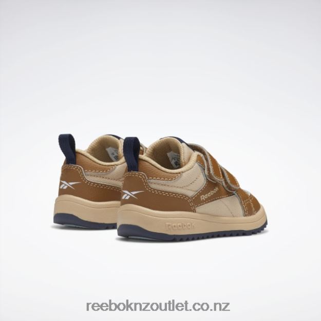 Wild Brown/Sahara/Vector Navy 2B46261438 Weebok Clasp Low Shoes - Toddler Reebok Kids