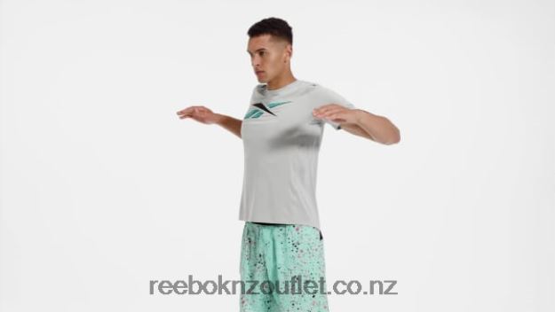 Pure Grey 3 2B46261286 ACTIVCHILL Graphic Athlete T-Shirt Reebok Men