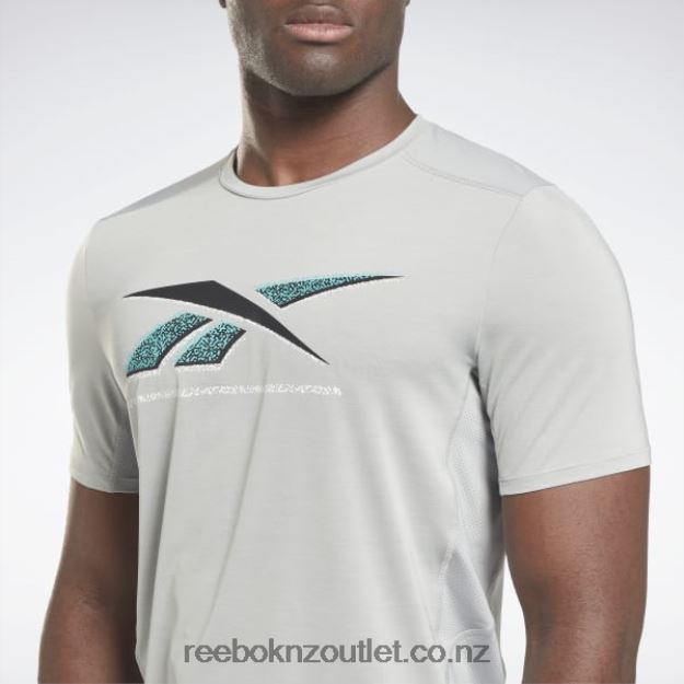 Pure Grey 3 2B46261286 ACTIVCHILL Graphic Athlete T-Shirt Reebok Men
