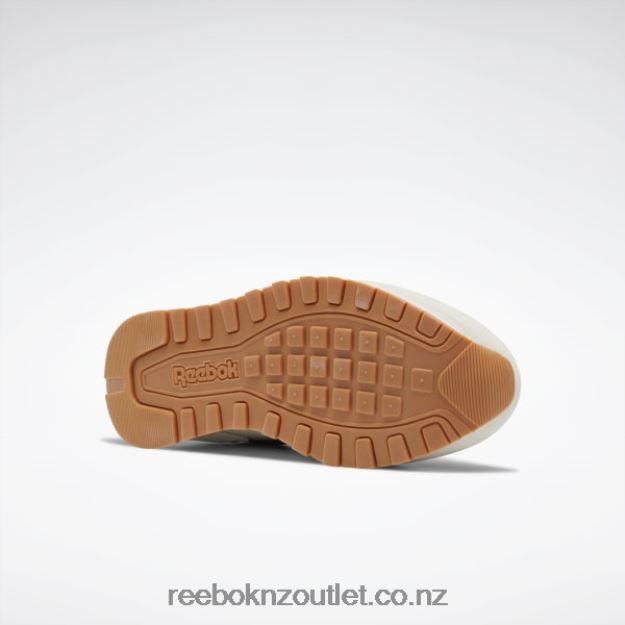 Chalk/Glen Green/Black 2B46261318 Classic Harman Run Men\'s Shoes Reebok