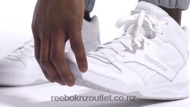 White/Lgh Solid Grey 2B46261064 Royal BB 4500 Hi 2 Men\'s Basketball Shoes Reebok