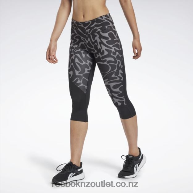 Black 2B4626733 Running Printed Capri Tights Reebok