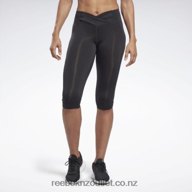 Night Black 2B4626675 Workout Ready Basic Capri Tights Reebok
