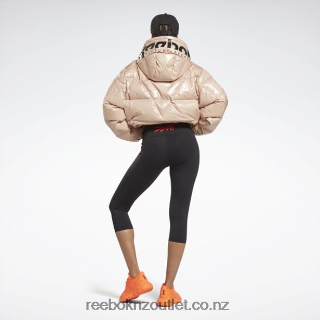 Soft Ecru 2B4626845 Victoria Beckham Puffer Jacket Reebok Women