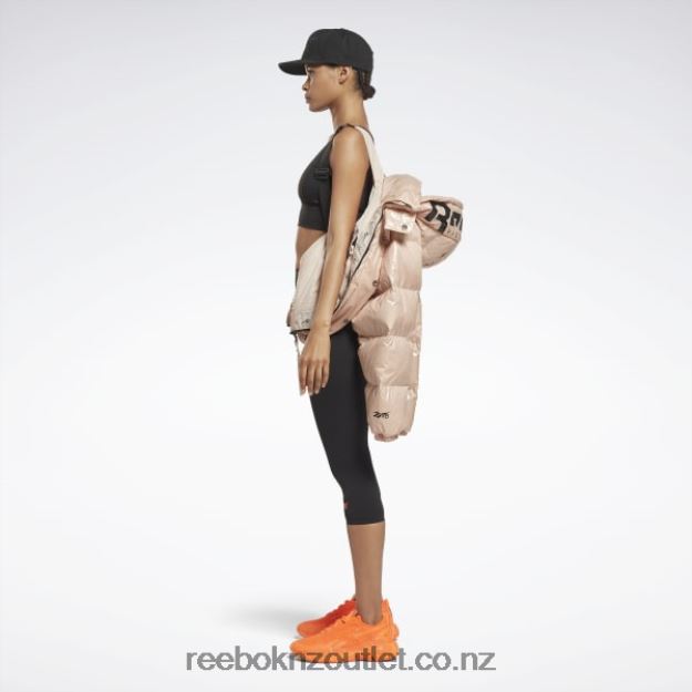 Soft Ecru 2B4626845 Victoria Beckham Puffer Jacket Reebok Women