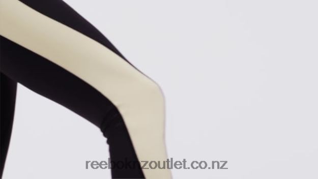 Black/Stucco 2B4626613 Lux High-Rise Colorblock Leggings Reebok Women