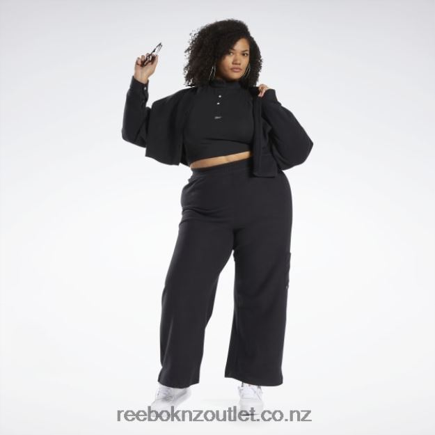 Black 2B4626730 Classics Reverse Fleece Wide Leg Pants (Plus Size) Reebok Women