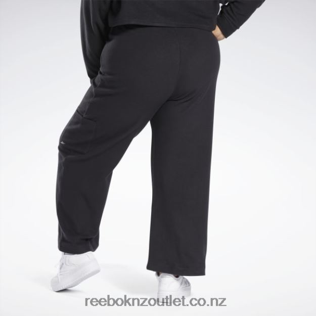 Black 2B4626730 Classics Reverse Fleece Wide Leg Pants (Plus Size) Reebok Women