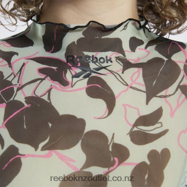 Light Sage 2B4626750 Classics Flourishing Floral Print Mesh Long Sleeve Shirt Reebok Women