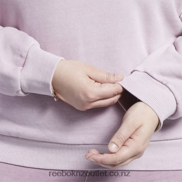 Infused Lilac 2B4626903 Classics Natural Dye Sweatshirt (Plus Size) Reebok Women