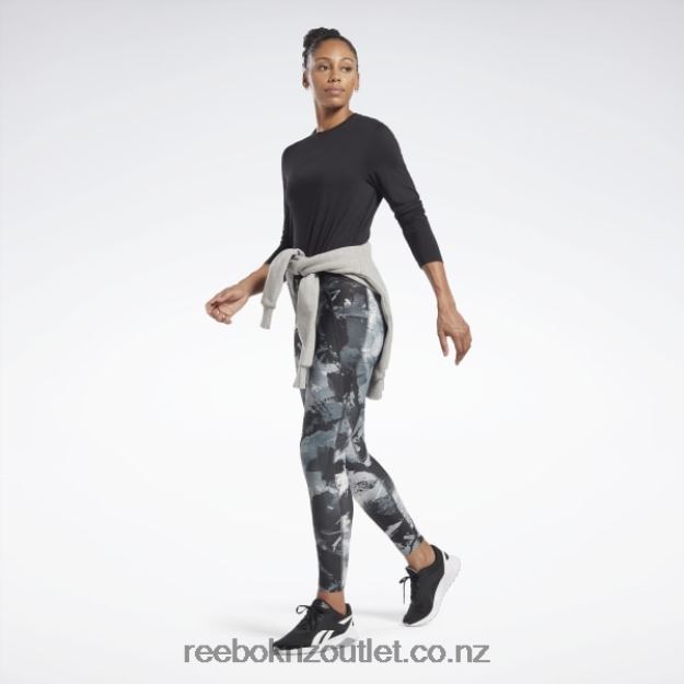 Black 2B4626660 Activchill Dreamblend Long Sleeve T-Shirt Reebok Women