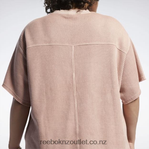 Canyon Coral 2B4626982 Classics Natural Dye Waffle T-Shirt (Plus Size) Reebok Women