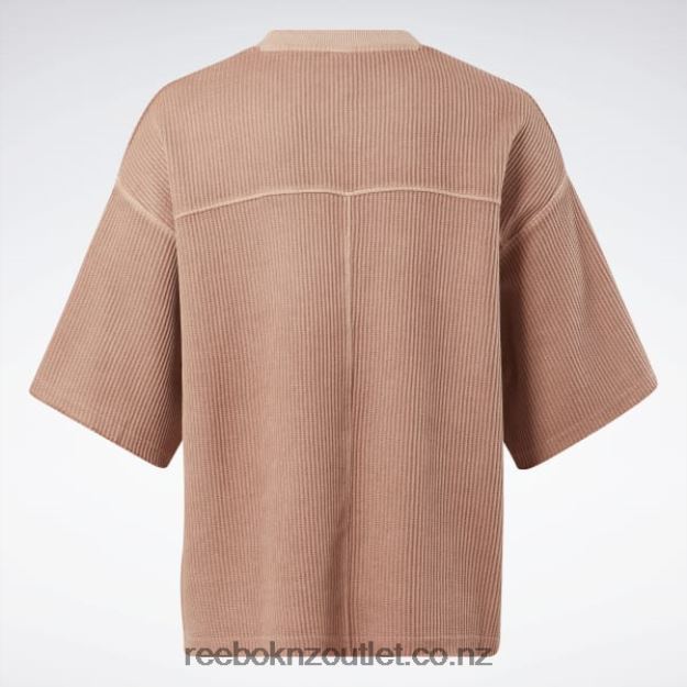 Canyon Coral 2B4626982 Classics Natural Dye Waffle T-Shirt (Plus Size) Reebok Women