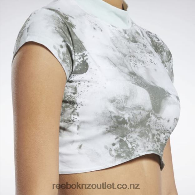 Light Sage 2B4626984 Classics Cloud Splatter-Print Short Sleeve Cropped T-Shirt Reebok Women