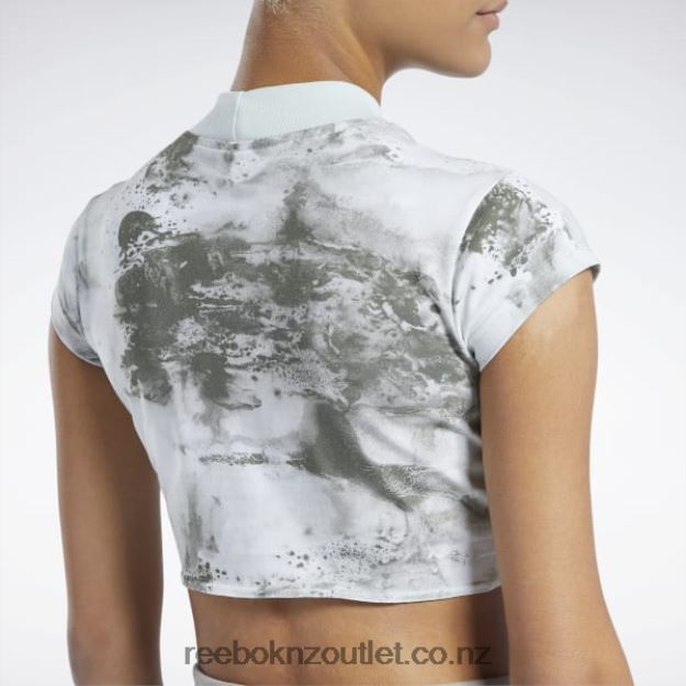 Light Sage 2B4626984 Classics Cloud Splatter-Print Short Sleeve Cropped T-Shirt Reebok Women