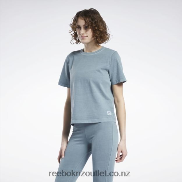 Midnight Pine 2B4626974 Classics Natural Dye T-Shirt Reebok Women