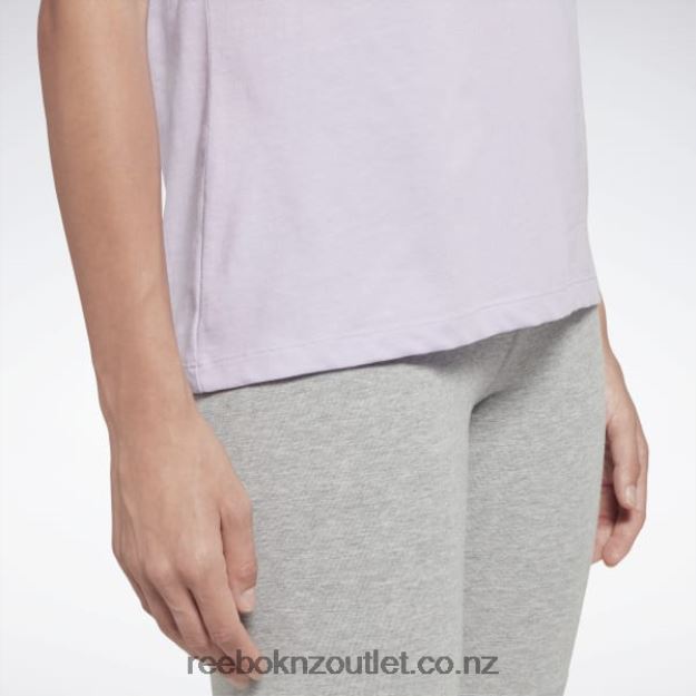 Purple Oasis 2B4626528 Training Essentials Vector Graphic Tee Reebok Women