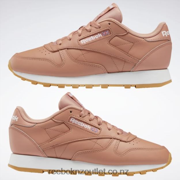 Canyon Coral Mel/Ftwr White 2B4626420 Classic Leather Shoes Reebok Women