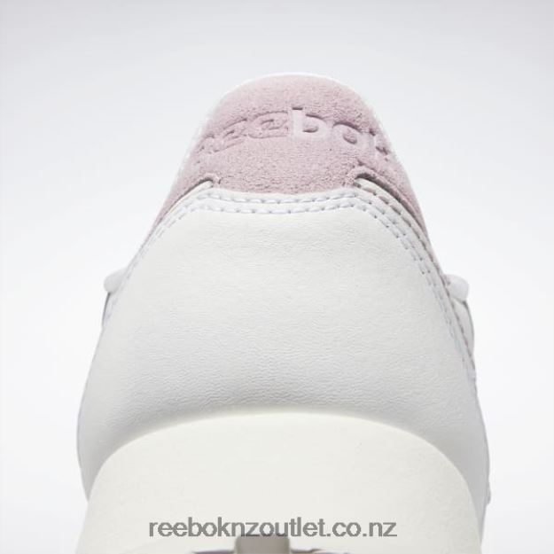 Ftwr White/Chalk/Infused Lilac 2B4626209 Classic Leather Make It Yours Women\'s Shoes Reebok