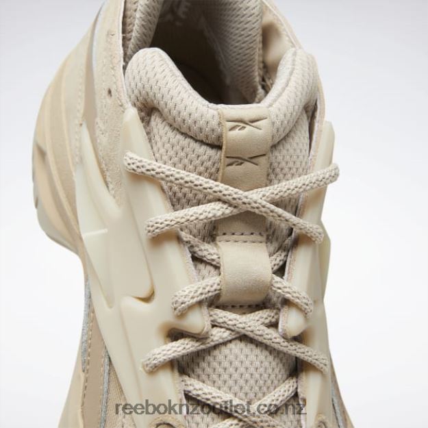 Modern Beige 2B462679 Cardi B Club C V2 Women\'s Shoes Reebok