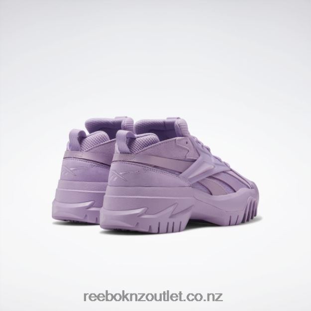 Puzzled Purple 2B4626421 Cardi B Club C V2 Women\'s Shoes Reebok