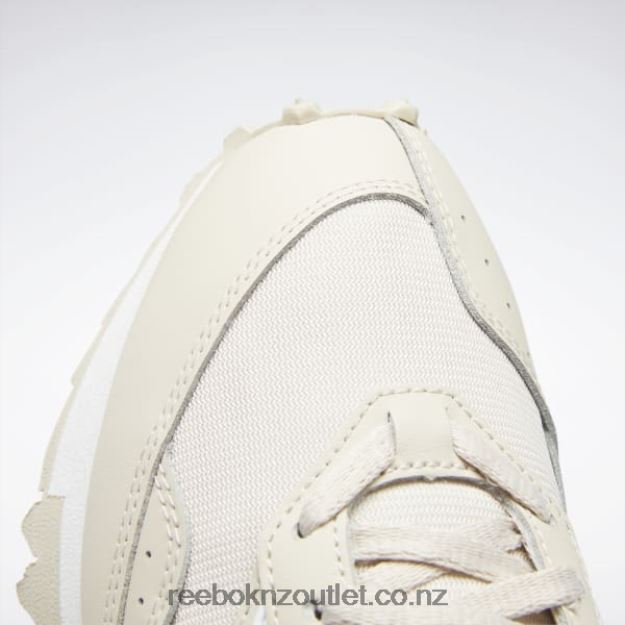 Stucco/Ftwr White/Glass Blue 2B4626177 LX2200 Women\'s Shoes Reebok