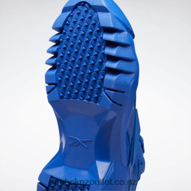 Vital Blue 2B4626365 Cardi B Club C V2 Women\'s Shoes Reebok