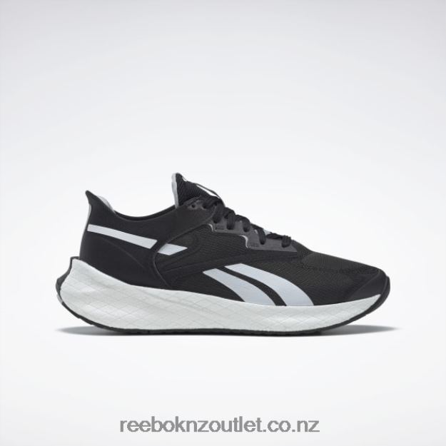 Core Black/Ftwr White/Pure Grey 8