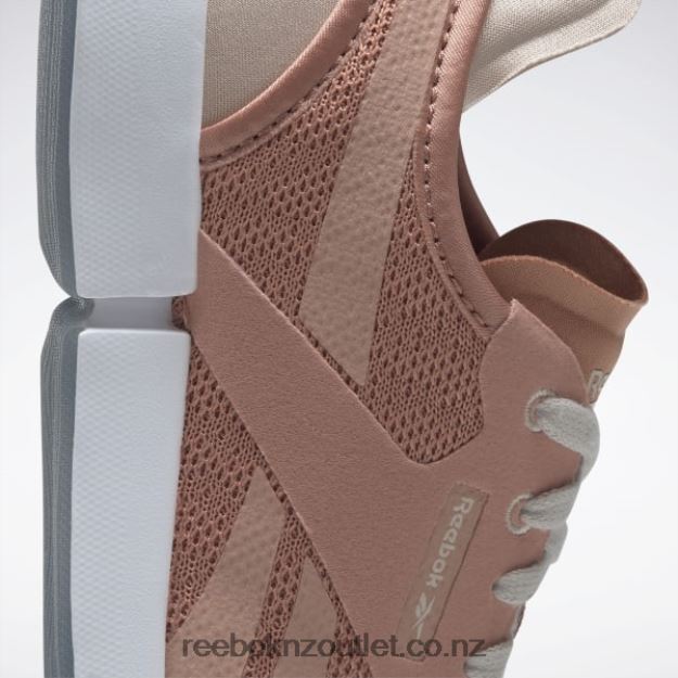 Canyon Coral/Soft Ecru/Ftwr White 2B4626277 DailyFit DMX 2 Women\'s Shoes Reebok