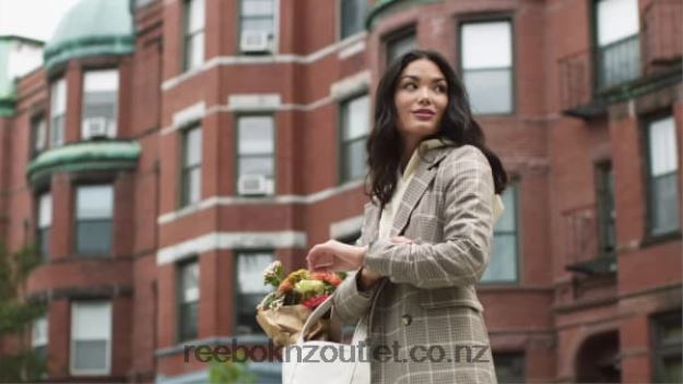 Chalk/Rose Gold/Ftwr White 2B4626257 DailyFit DMX 2 Women\'s Shoes Reebok